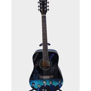 Noel & Liam Gallagher Oasis One-of-a-Kind full size acoustic guitar signed with proof