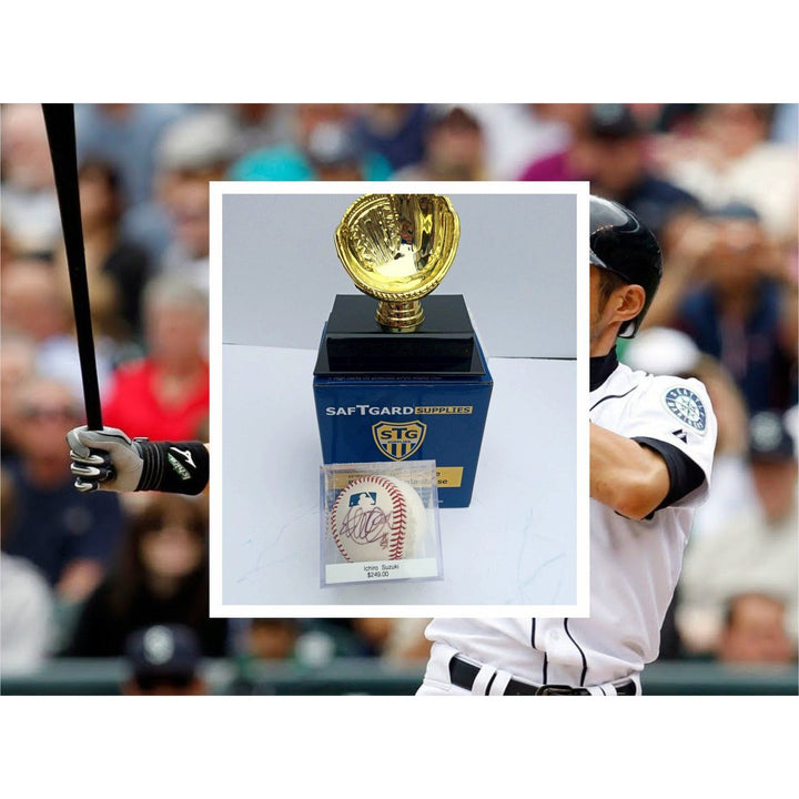 Ichiro Suzuki MLB baseball signed with proof with free case