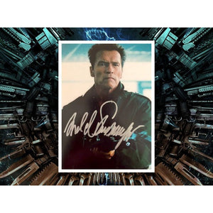 Arnold Schwarzenegger The Expendables 5 x 7 photo signed with proof