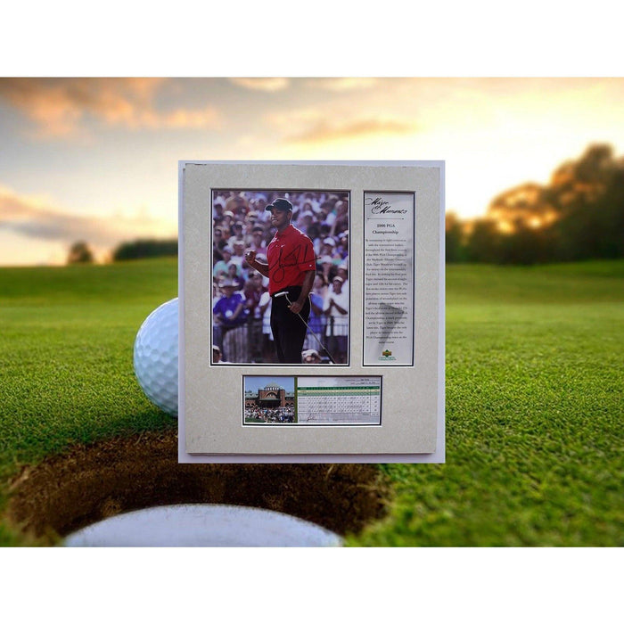 Tiger Woods 2006 PGA Championship signed 8 by 10 photo with proof