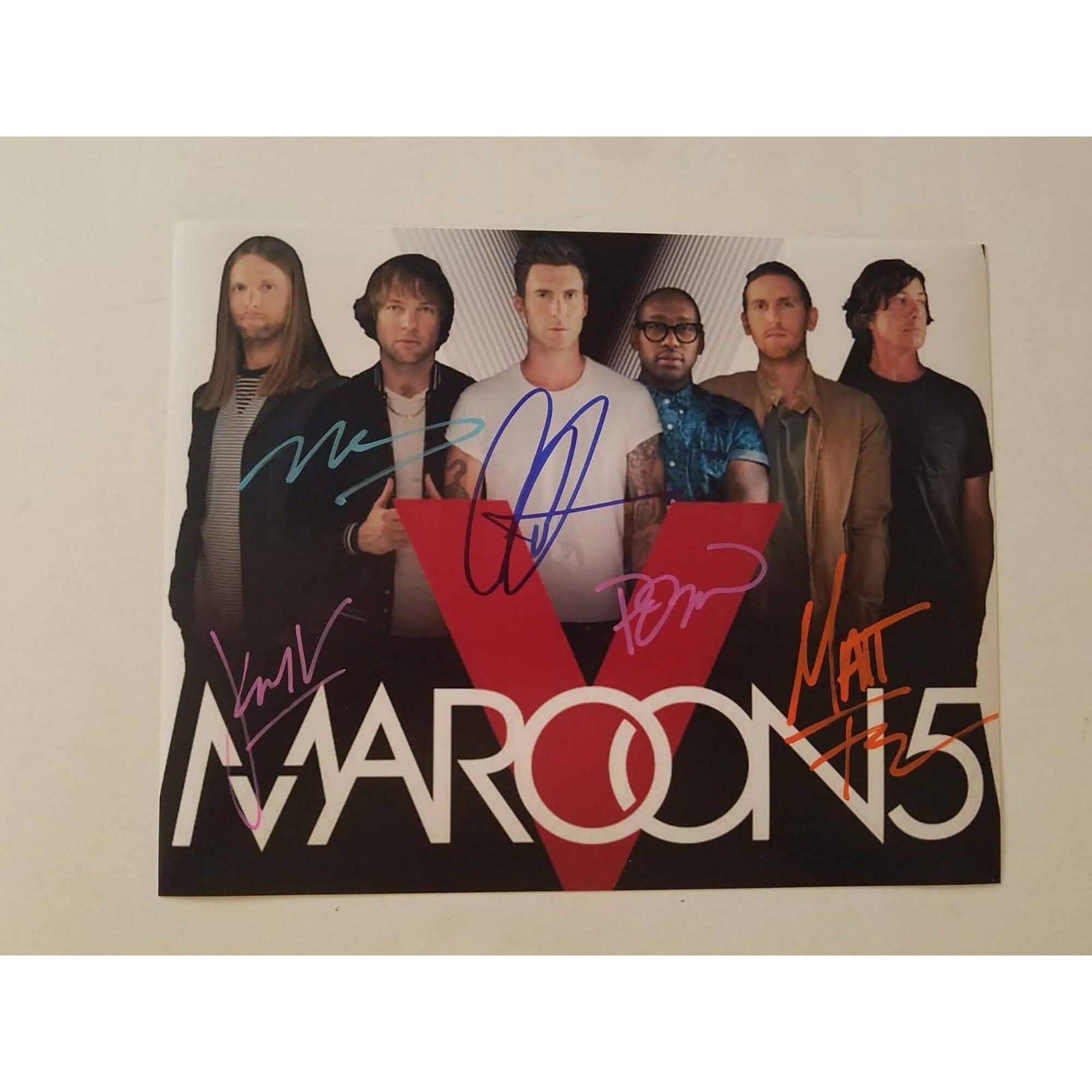 Maroon 5 8 x 10 signed photo