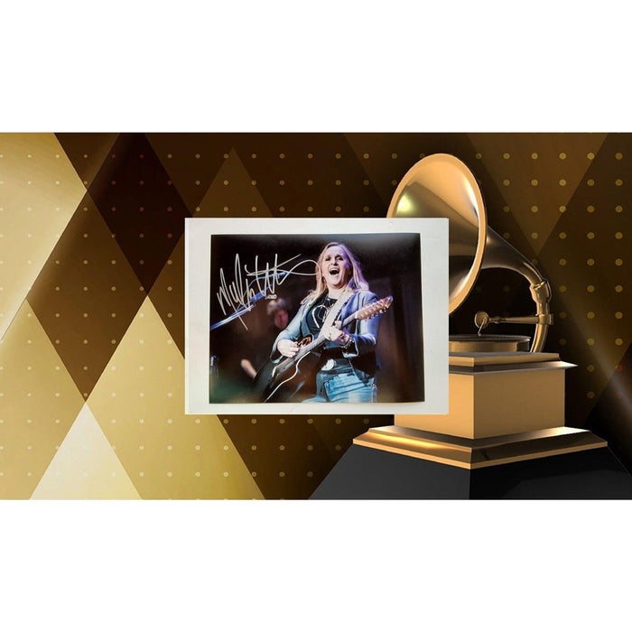 Melissa Etheridge 8 x 10 signed photo with proof