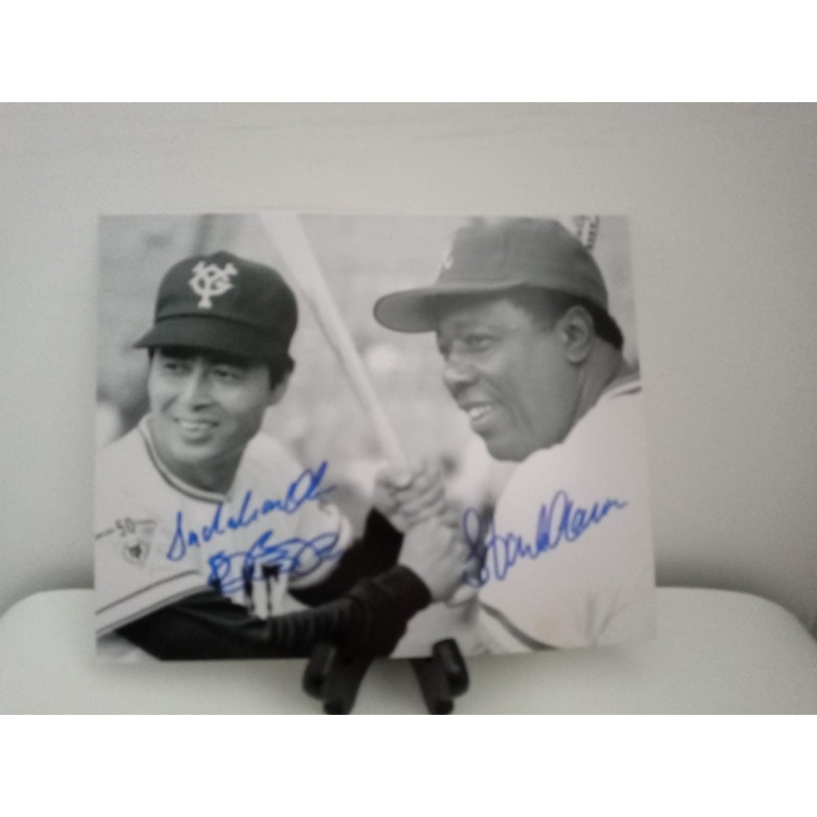 Hank Aaron and Sadaharu Oh 8 by 10 signed photo