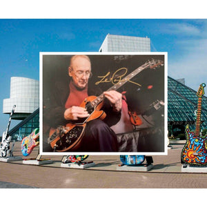Les Paul 8 by 10 signed photo with proof