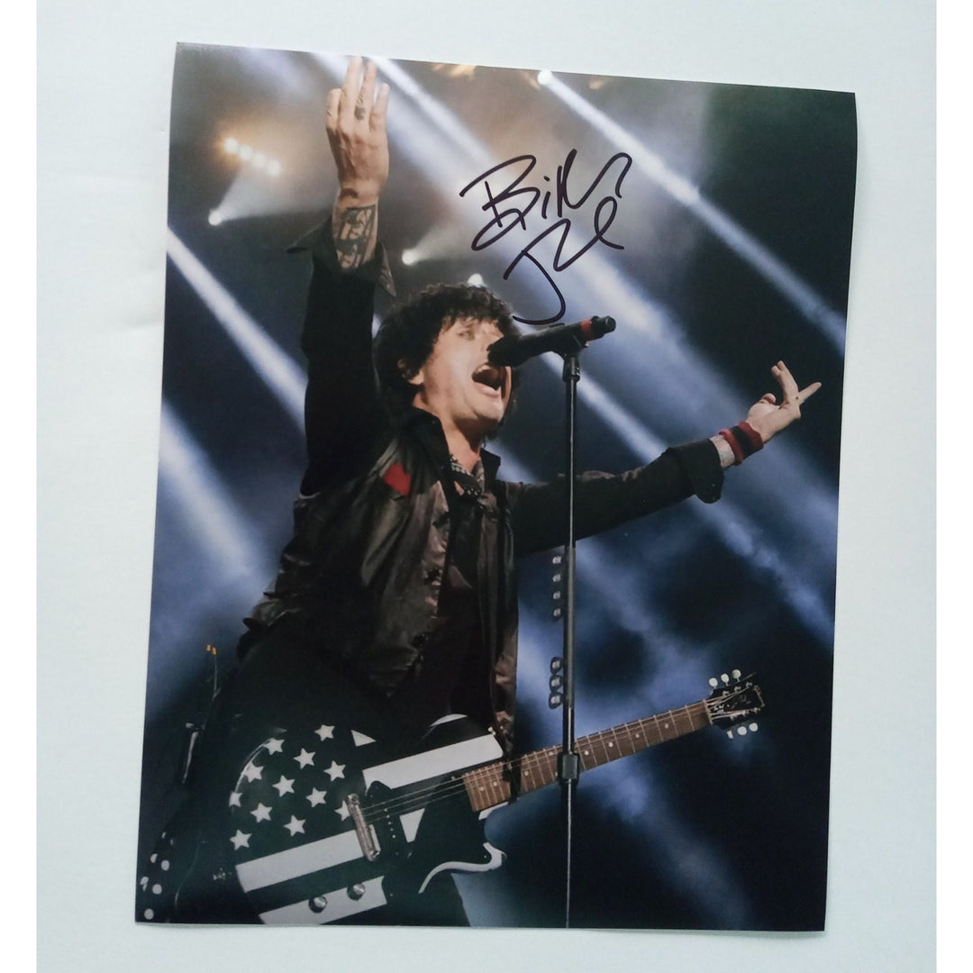 Billie Joe Armstrong Green Day 8 by 10 signed photo with proof