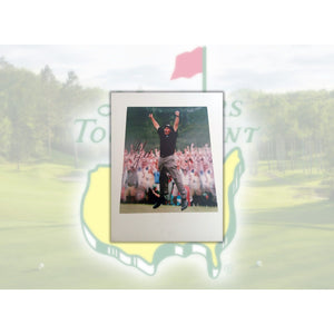 Phil Mickelson Lefty 8 x 10 signed photo with proof