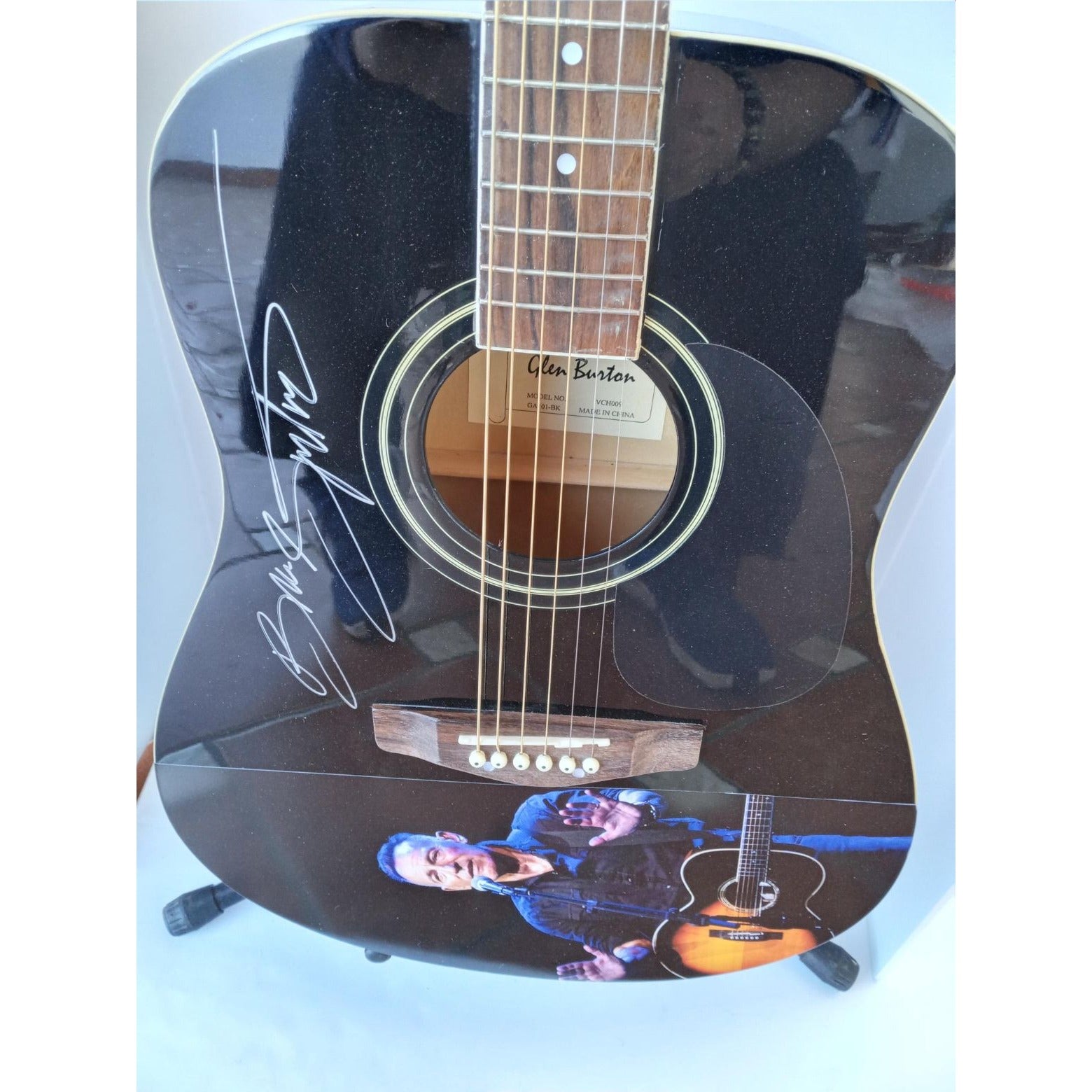 Bruce Springsteen Glen Burton full size acoustic guitar signed with proof