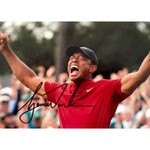 Load image into Gallery viewer, Tiger Woods 5x7 photograph signed with proof
