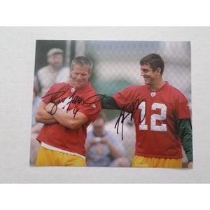 Green Bay Packers Brett Favre and Aaron Rodgers 8 x 10 signed photo