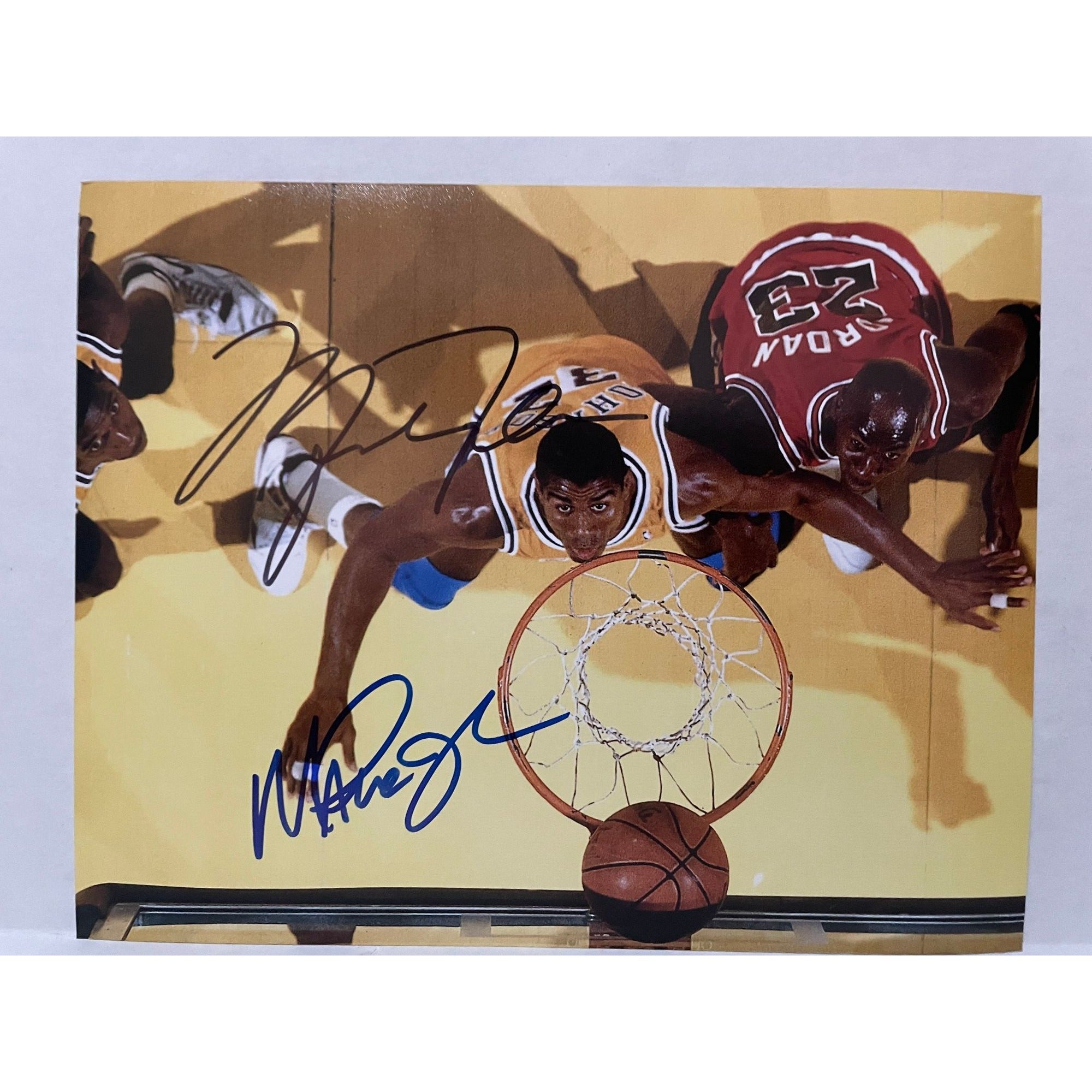 Magic Johnson and Michael Jordan 8 by 10 signed photo with proof