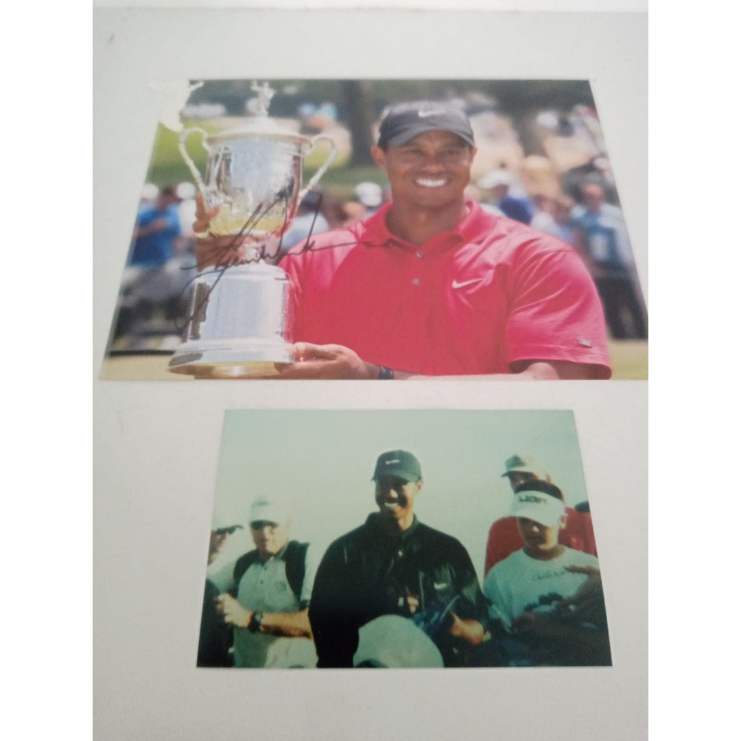 Tiger Woods 8 by 10 signed photo with proof - Awesome Artifacts 