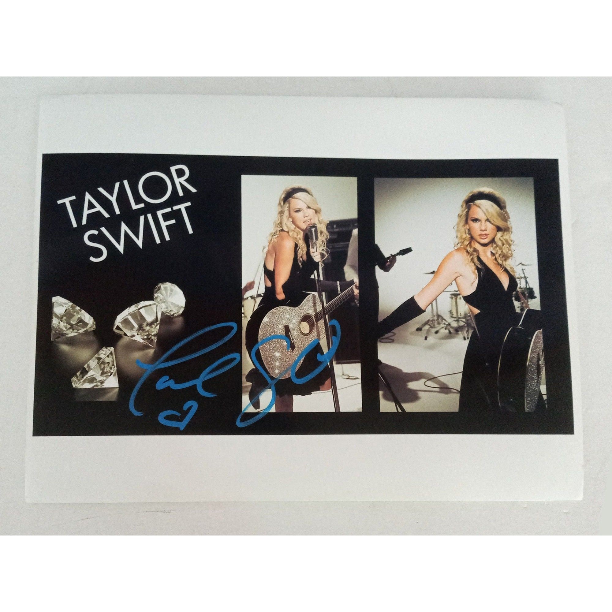 Taylor Swift 8 x 10 signed photo with proof