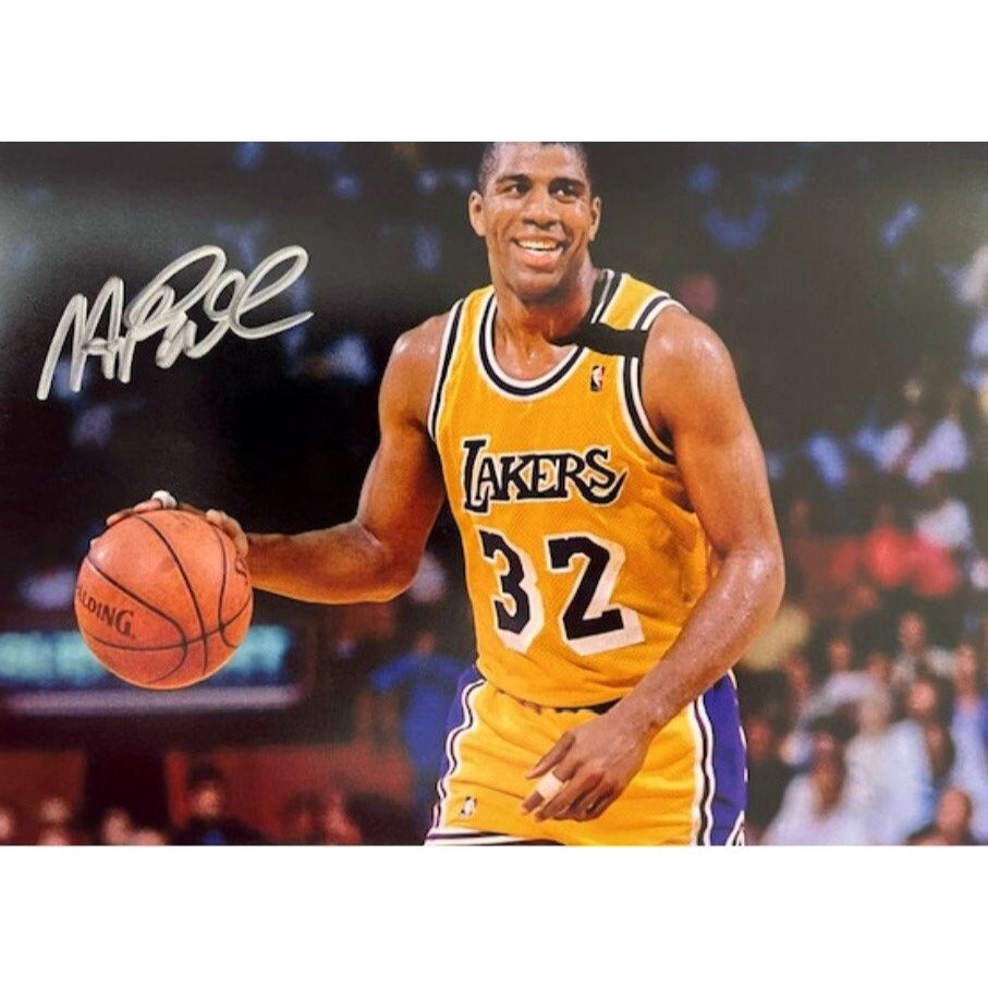 Earvin Magic Johnson Los Angeles Lakers 5 x 7 photo signed with proof