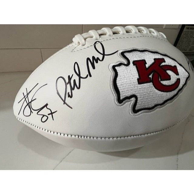 PATRICK MAHOMES AUTOGRAPHED KANSAS CITY CHIEFS WHITE LOGO FOOTBALL