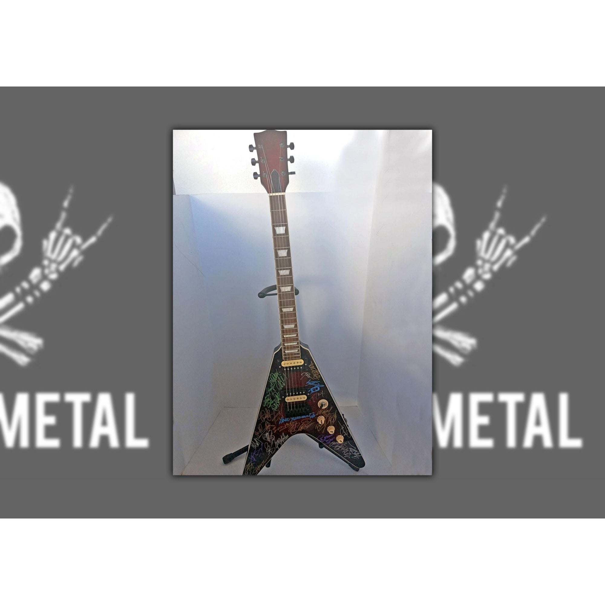 Metallica, Pantera, Judas Priest, Black Sabbath, Iron Maiden V electric guitar signed with proof