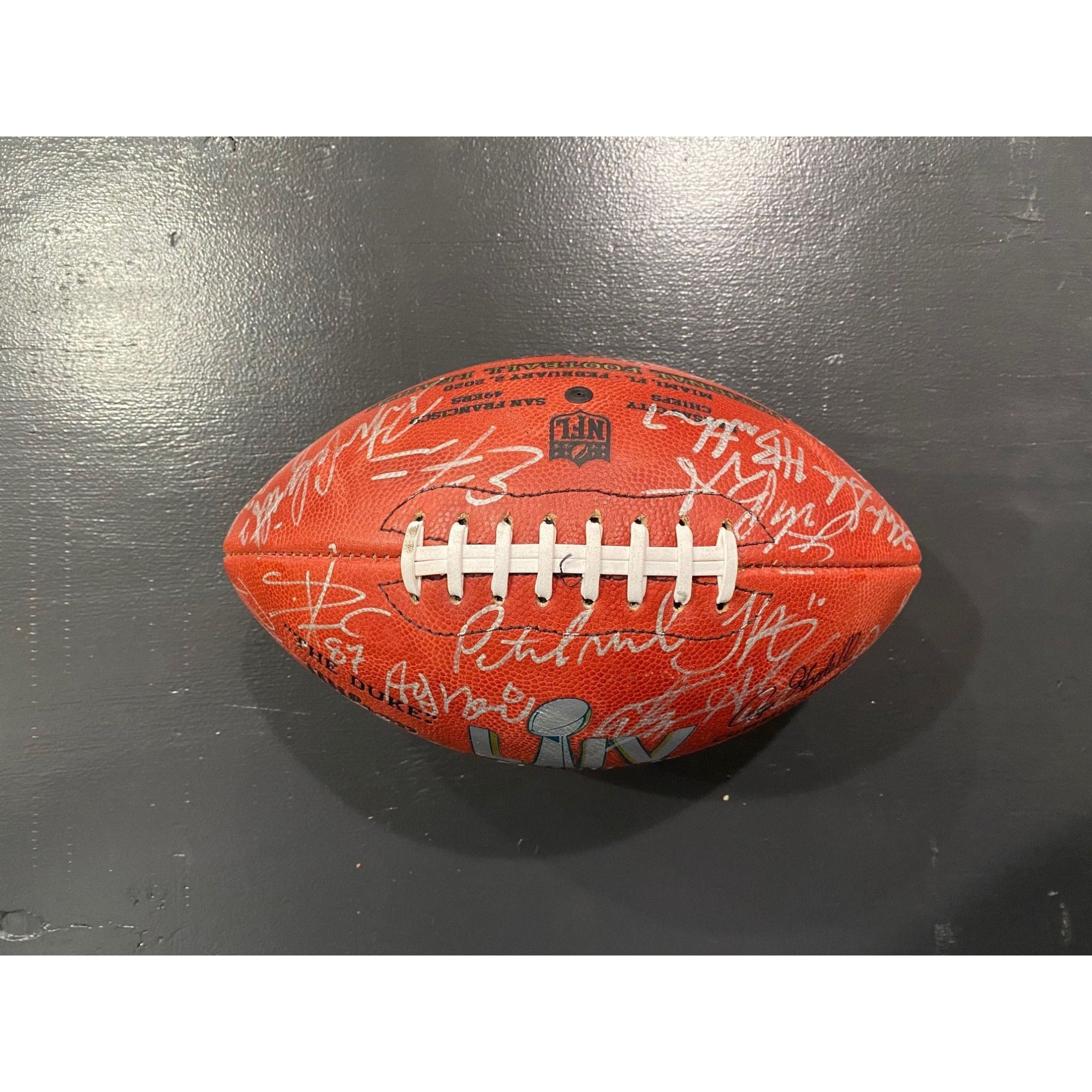 Kansas City Chiefs Patrick Mahomes 2019 -20 team signed football with proof