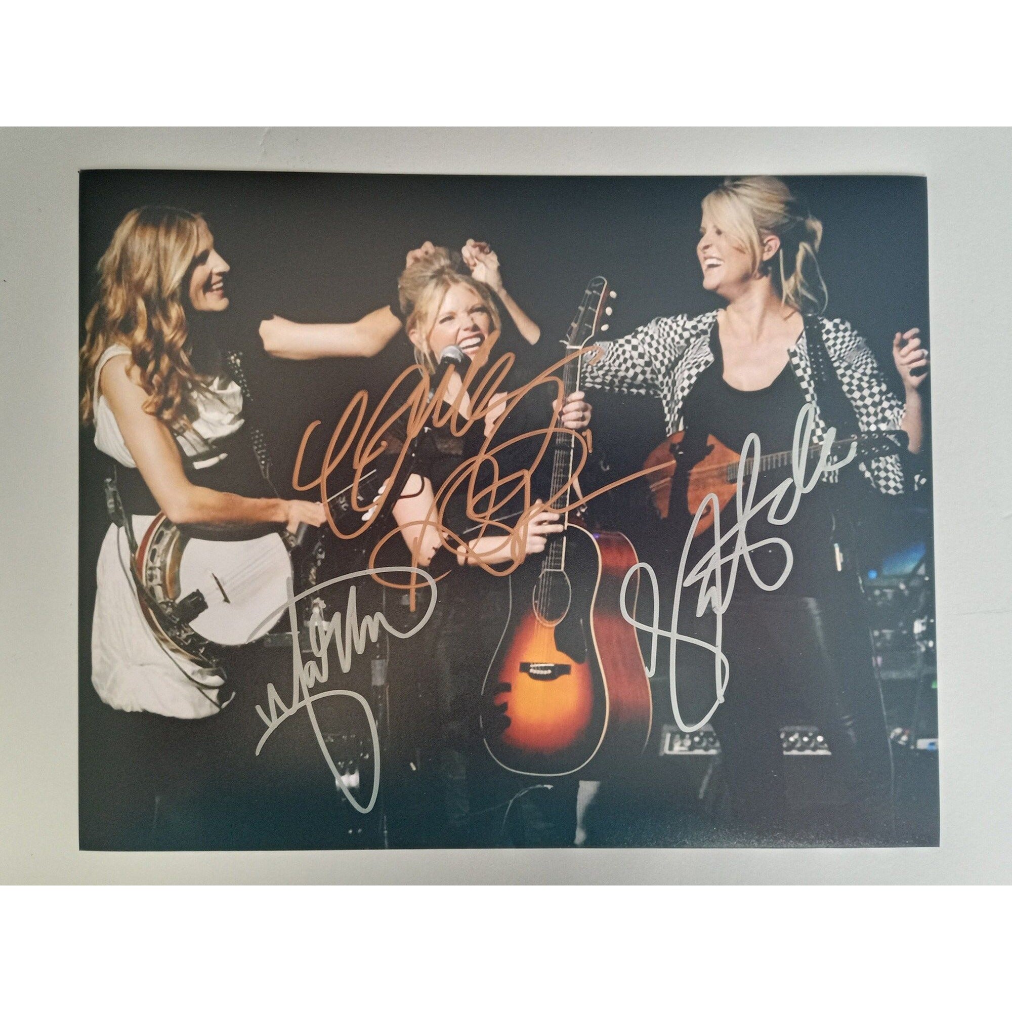 The Dixie Chicks Natalie Maines, Emily Robison, Martie Maguire 8 by 10 signed photo  with proof
