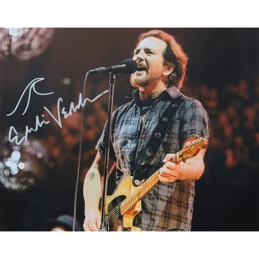 Eddie Vedder Pearl Jam 8 x 10 photo signed with proof