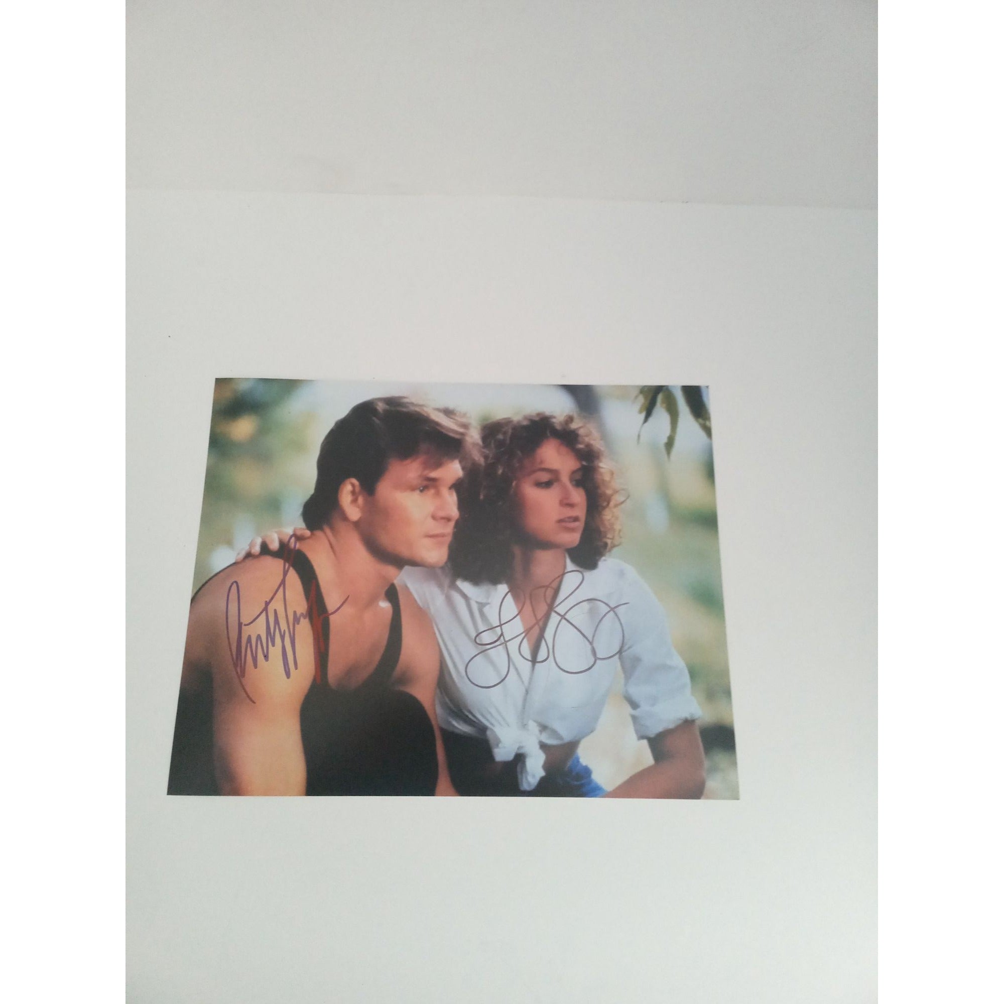 Dirty Dancing Patrick Swayze and Jennifer Grey 8 x 10 signed photo with proof