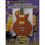 Load image into Gallery viewer, 2000 Kobe Bryant Shaquille O&#39;Neal LosLos Angeles Lakers NBA champs Les Paul guitar signed with proof
