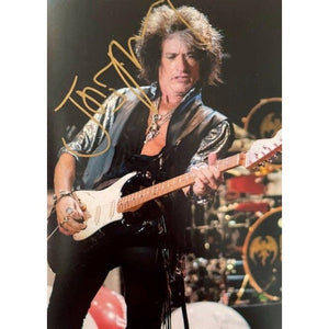 Joe Perry Aerosmith 5 x 7 photo signed with proof