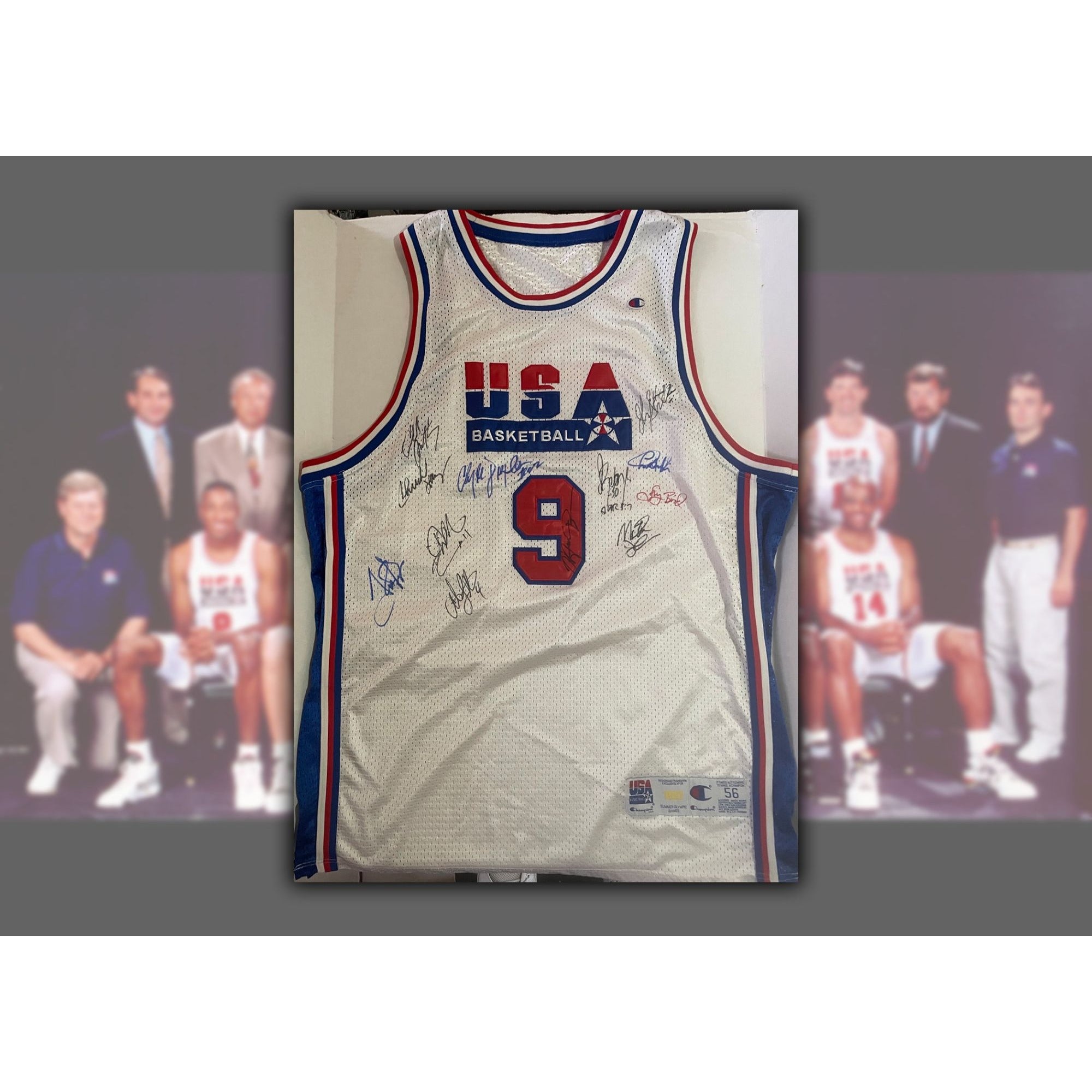 1992 USA Basketball the Dream Team signed jersey Michael Jordan, Scottie Pippen, Karl Malone, Chuck Daly, Magic Johnson signed  with proof