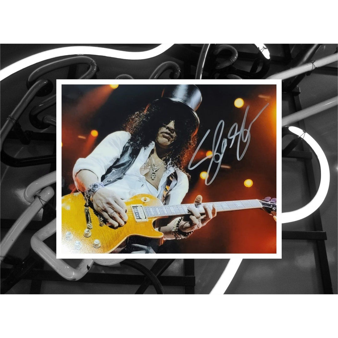 Saul Hudson Slash of Guns and Roses 8 x 10 photo signed with proof - Awesome Artifacts 