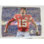Load image into Gallery viewer, Patrick Mahomes Kansas City Chiefs 2022 team signed 16x20 photo
