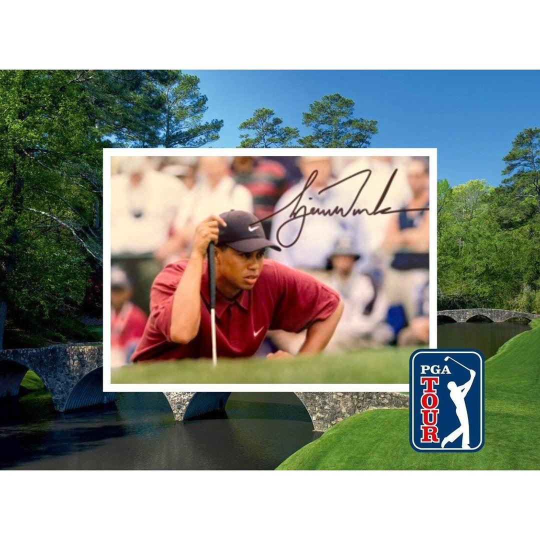 Tiger Woods 5x7 photograph signed with proof - Awesome Artifacts 