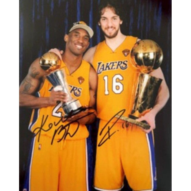 Kobe Bryant Pau Gasol Los Angeles Lakers 8 x 10 signed photo with proof - Awesome Artifacts 