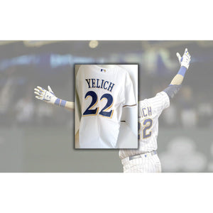 Christian Yelich Milwaukee Brewers size extra large jersey signed