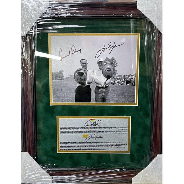 Certificate of Authenticity for Patrick Kane Patrick Sharp Jonathan Toews Chicago Blackhawks 2014-15 Stanley Cup champion team signed 16 x 20 photo signed