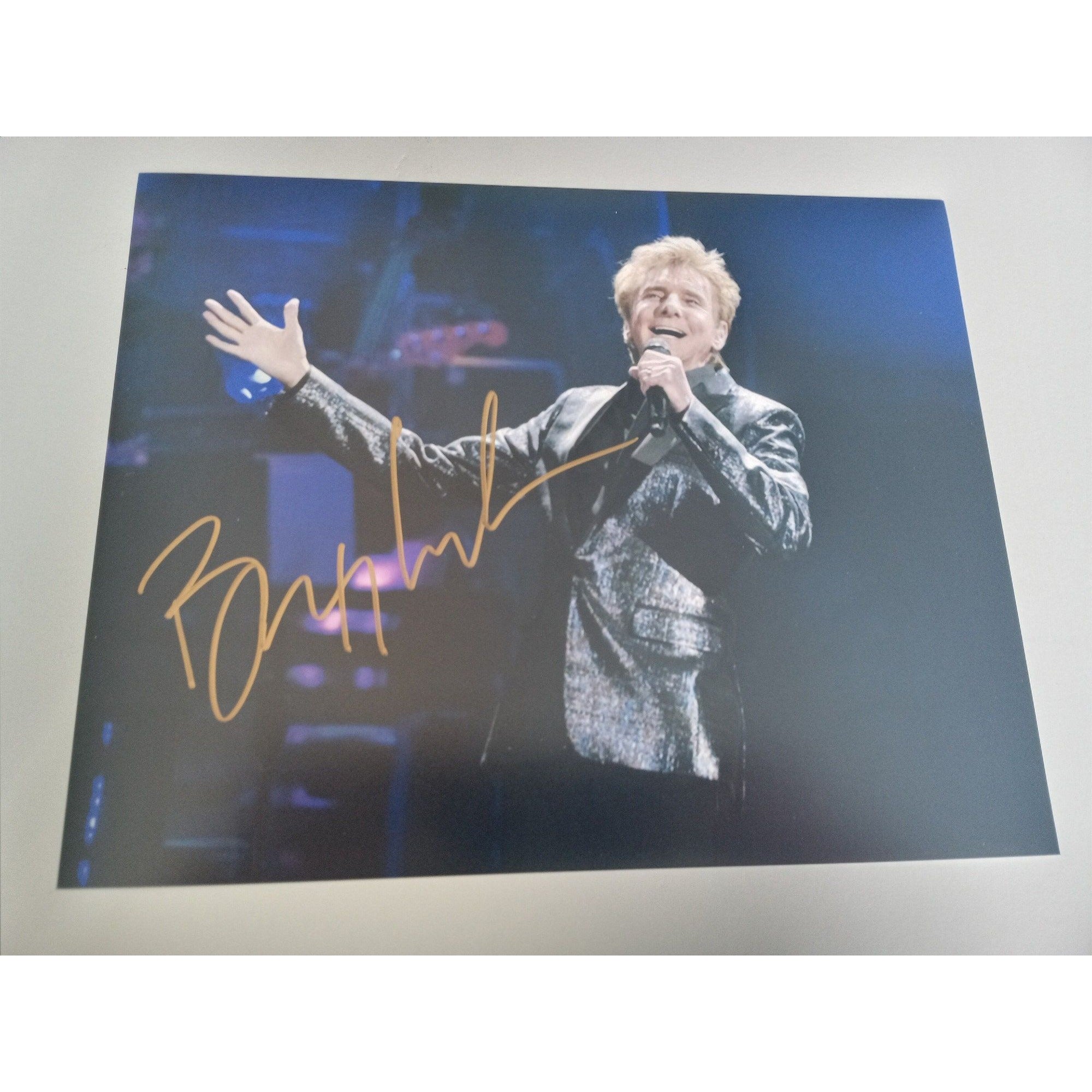 Barry Manilow eight-by-ten signed photo with proof