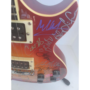 Gibson Maestro Les Paul electric guitar signed by the 30 greatest guitarists of all time Jimmy Page, Eric Clapton, Pete Townshend with proof