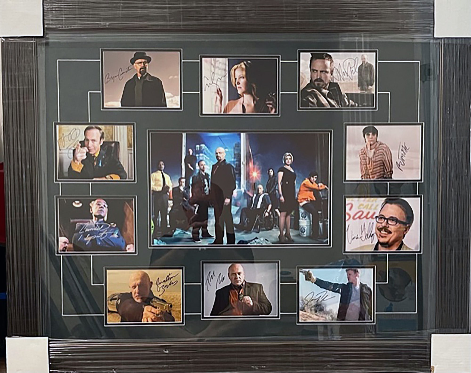 Breaking Bad Bryan Cranston, Aaron Paul cast signed photo collection with proof